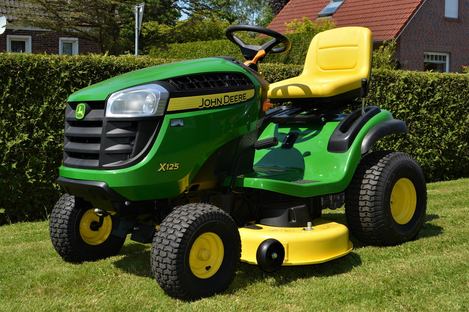 How to Start Riding Lawn Mower After Winter